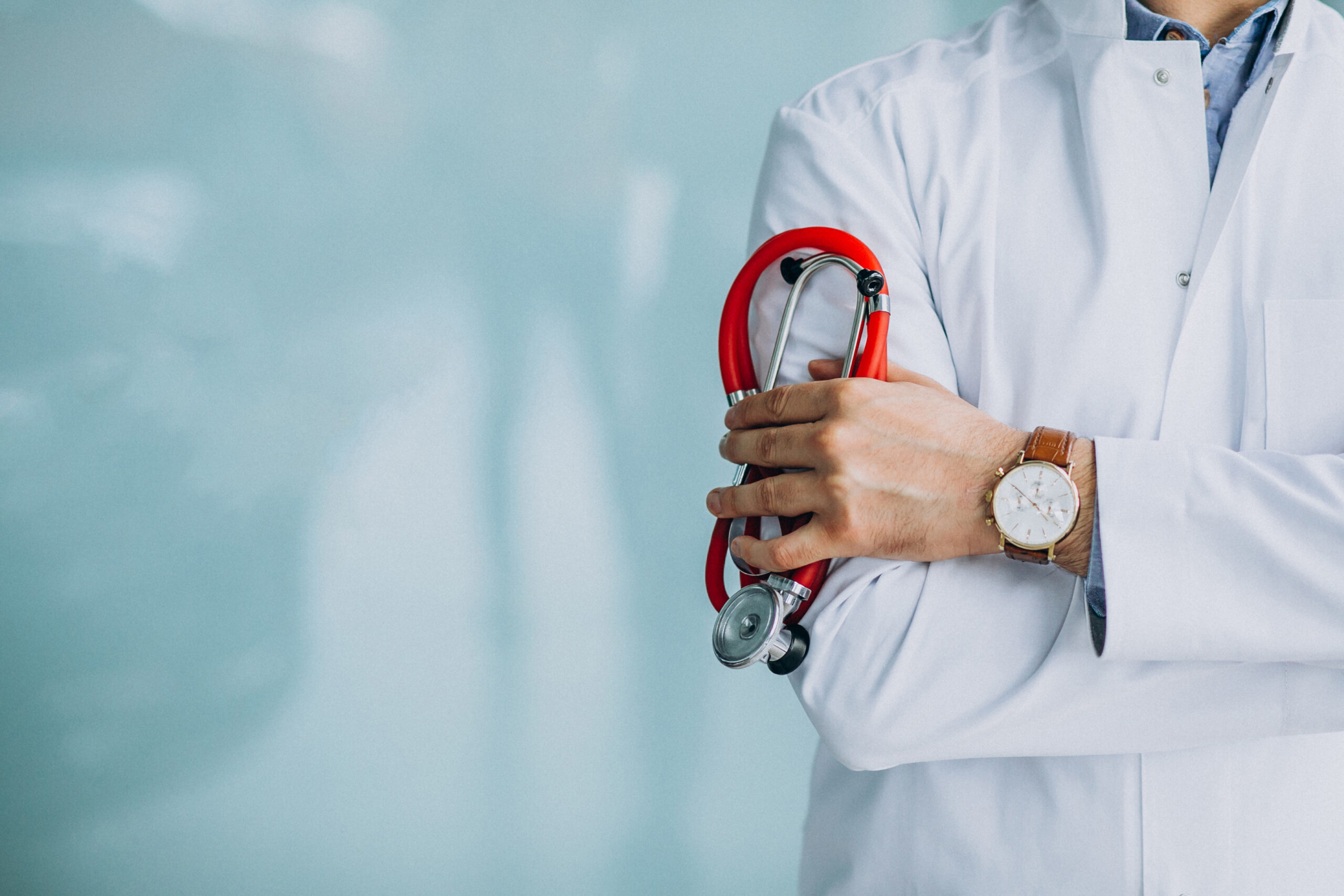 Physician at an independent practice reviewing non-opioid pain management options